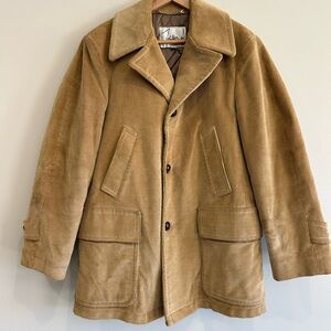 VINTAGE BEAUTIFUL JOHN WEITZ JACKET. Size 40. Measures Chest 21.5”Length 36”